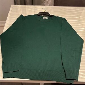Elegant Forest Green Crewneck Sweater for Men